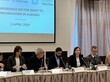 Mitglieder von RSF und Vertreterinnen und Vertreter des albanischen Journalismus trafen sich am 3. April in Tirana. 