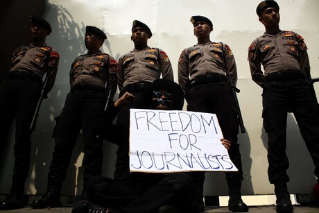 Proteste für die Freilassung von Journalisten vor der Malaysischen Botschaft in Jakarta