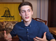 Jegor Schukow in einem der Videos auf seinem Kanal.