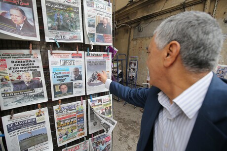 Zeitungsstand in Algier