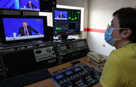 Live-Übertragung der Jahresend-Pressekonferenz des russischen Präsidenten Vladimir Putin. 