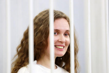 Der belarussischen Journalistin Katerina Andrejewa drohen 15 Jahre Haft wegen angeblichen Landesverrats.