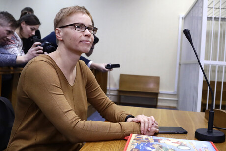 Vor Gericht: Maryna Zolatava, Chefredakteurin des belarussischen Internetmediums tut.by