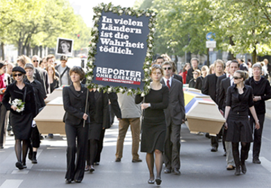 Trauerzug der weltweit getöteten Journalisten